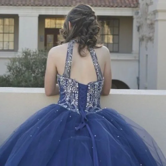 Dark Blue Quinceañera Dress/ Vestido de quinceañera de color azul oscuro - Picture 6 of 6